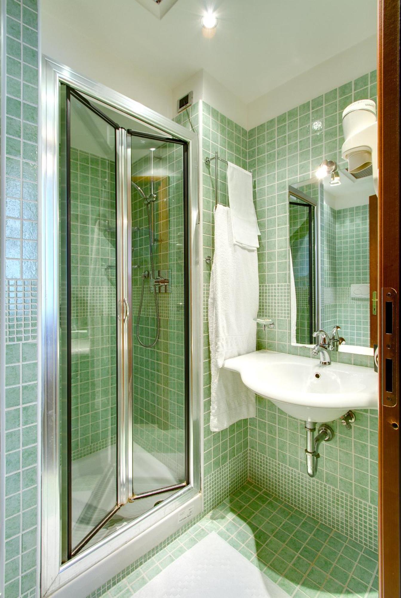 Single Room,1274576929:JPEG