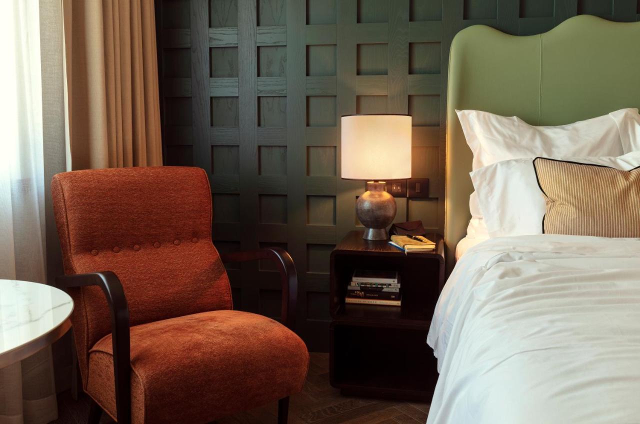 Cosy Up,1107996885:JPEG