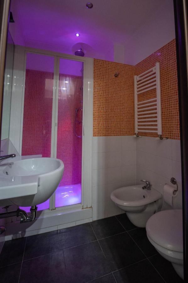 Basic Double or Twin Room,1360016780:JPEG