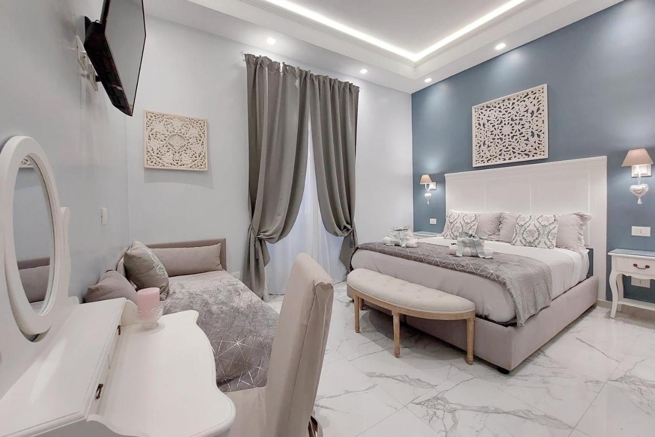 Luxury Triple Room