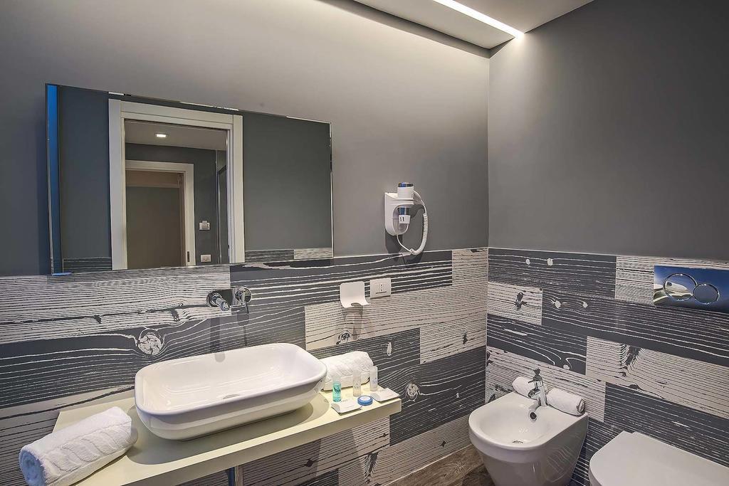 Suite Spa Bath