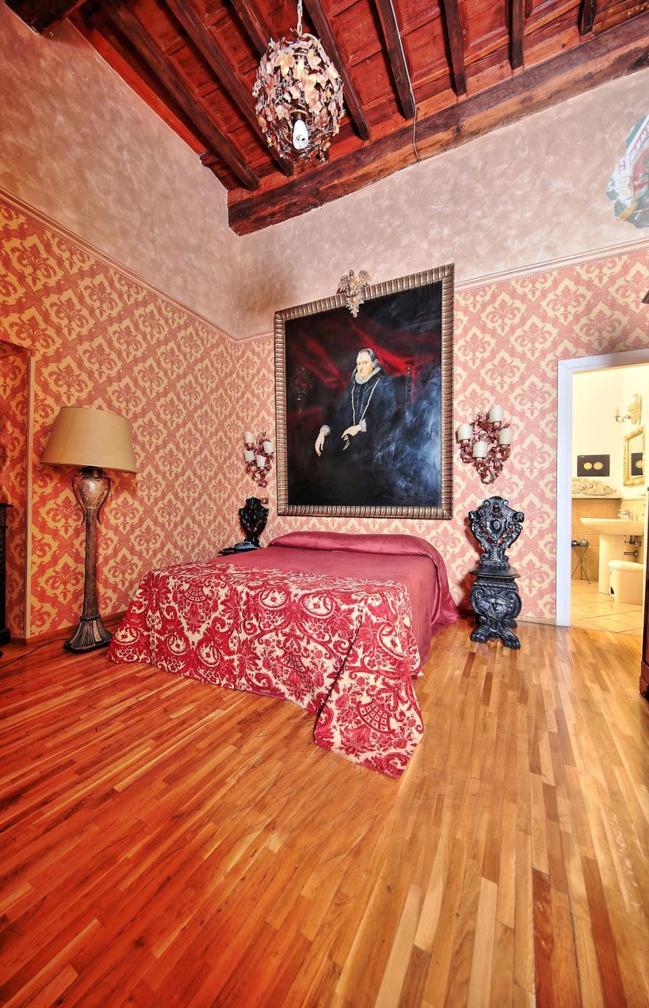 Large Double Room