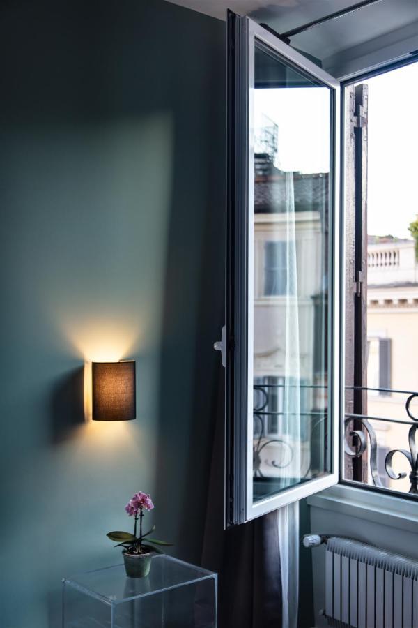 Deluxe King Suite View