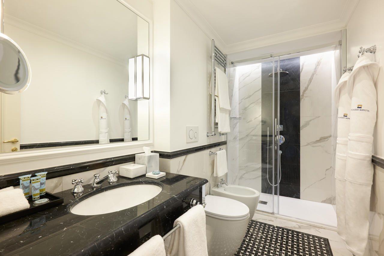 Luxury Apartment