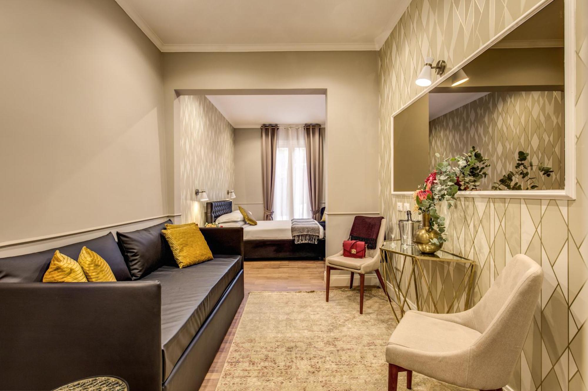 Junior Suite,1279696210:JPEG