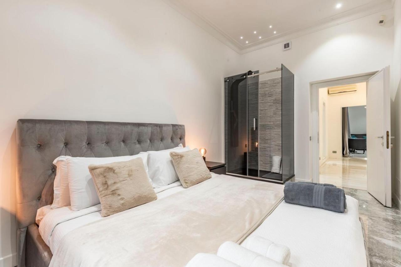 Deluxe Family Suite