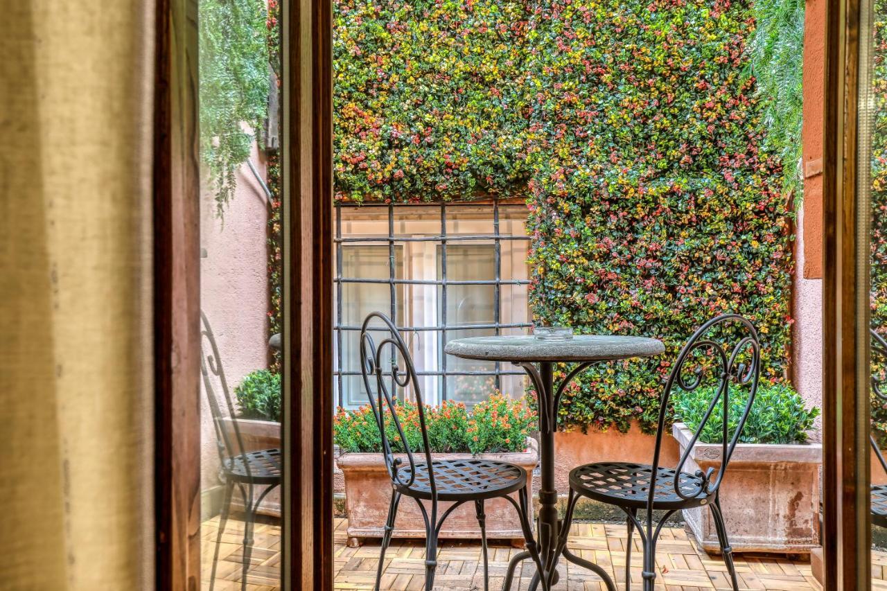 Double Room with Terrace