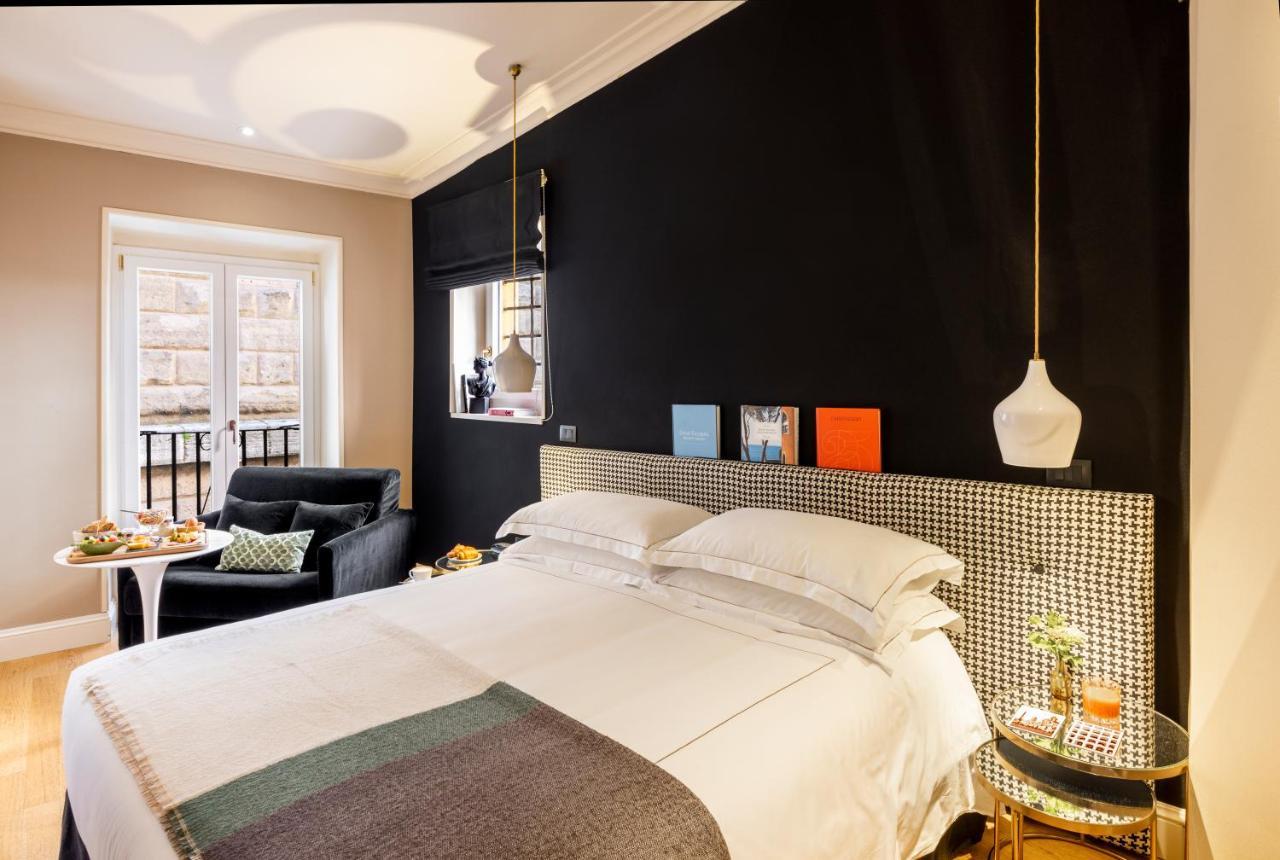 Two-Bedroom Suite (2 Adults + 2 Children)