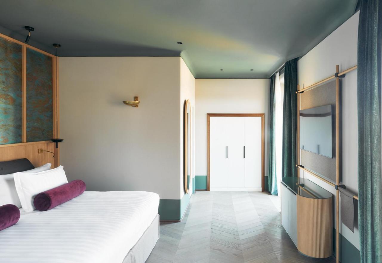 Superior Double or Twin Room with City View