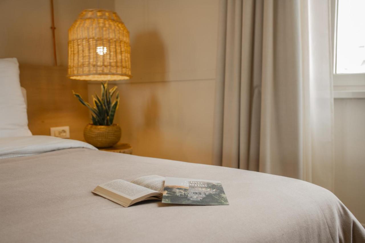 Economy Double Room,1416149904:JPEG