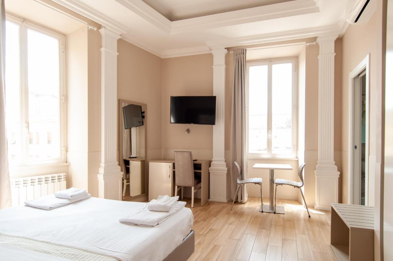 Superior Double or Twin Room City View