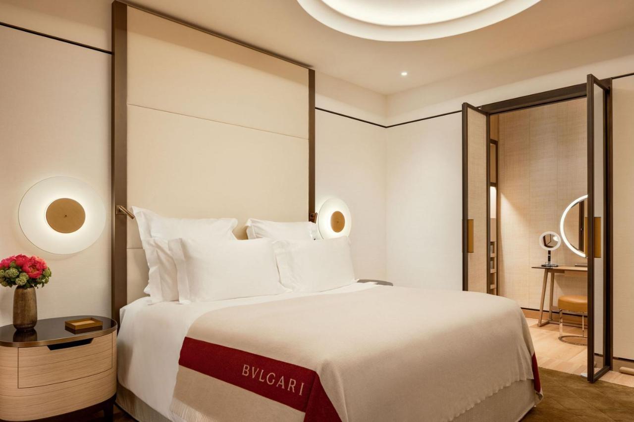 Premium King Room City View