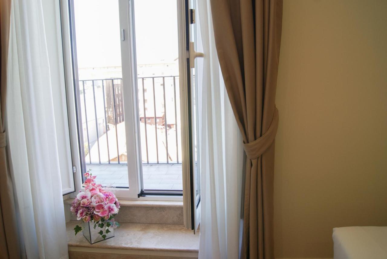 Suite Balcony
