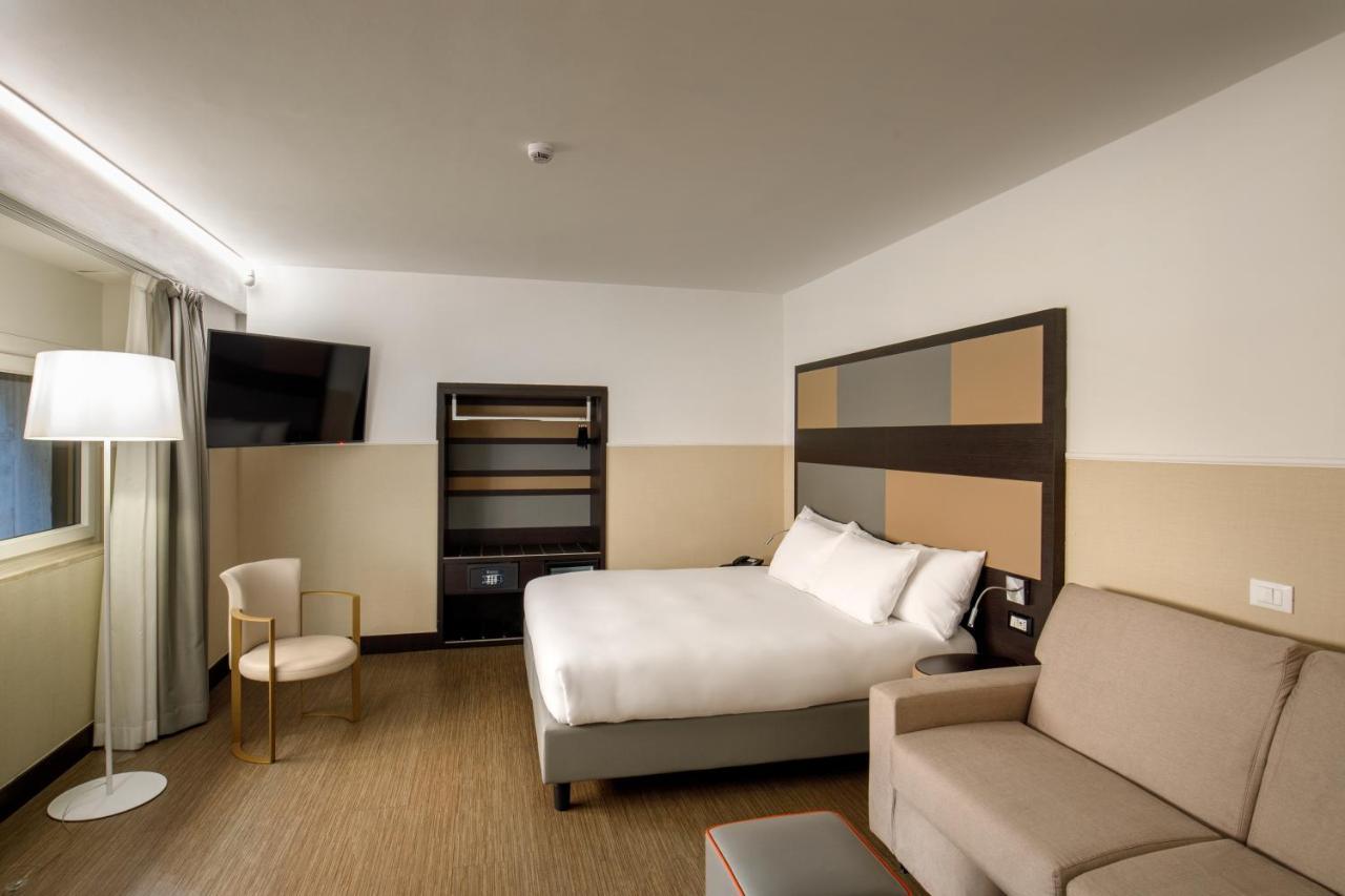 Superior King Room Sofa Bed