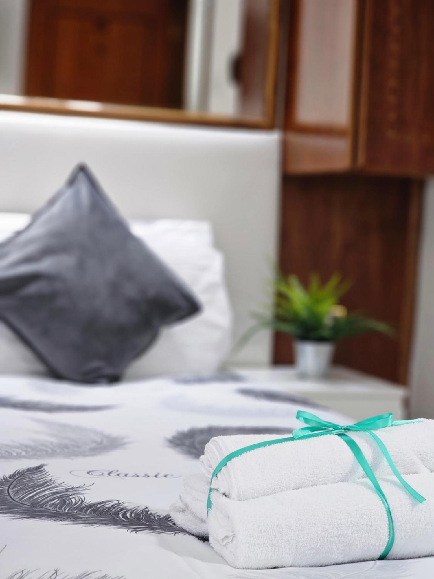 Single Room,1498905727:JPEG