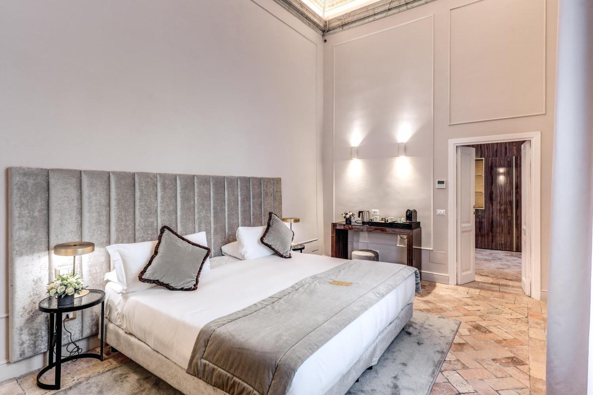 Deluxe King Suite,1519158418:JPEG