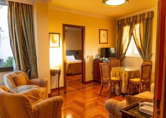 Presidential Suite