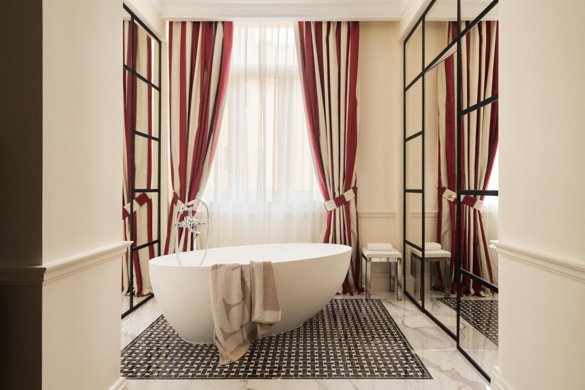 Romantic Junior Suite