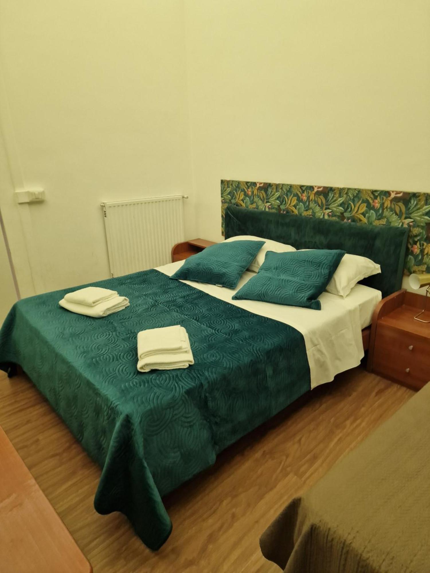 Triple Room with Private External Bathroom