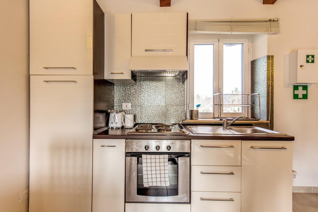 Superior One-Bedroom Apartment with Balcony