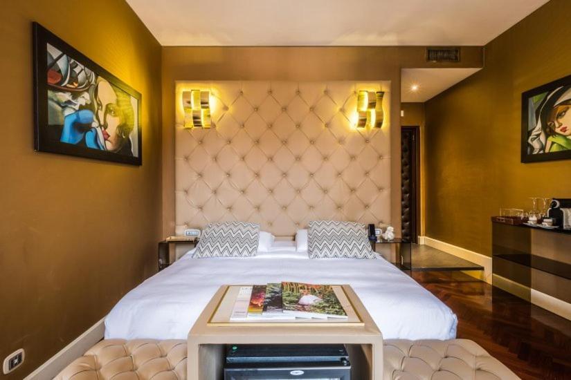 Grand Presidential Suite