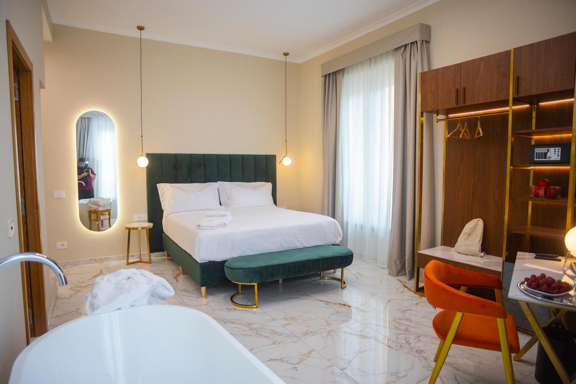 Executive Triple Room