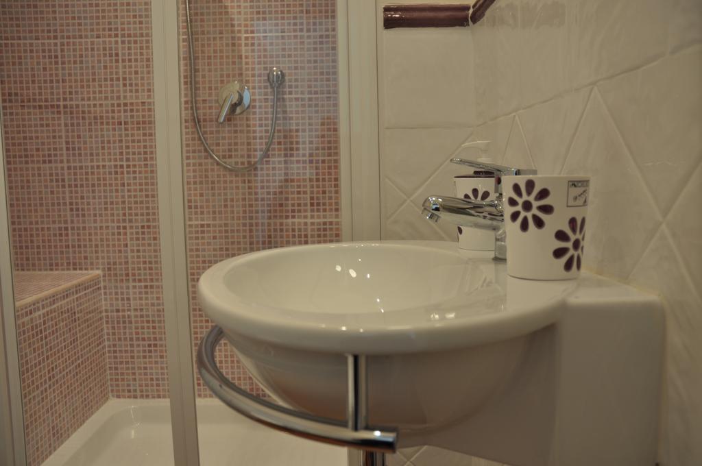 Double or Twin Room with Private Bathroom