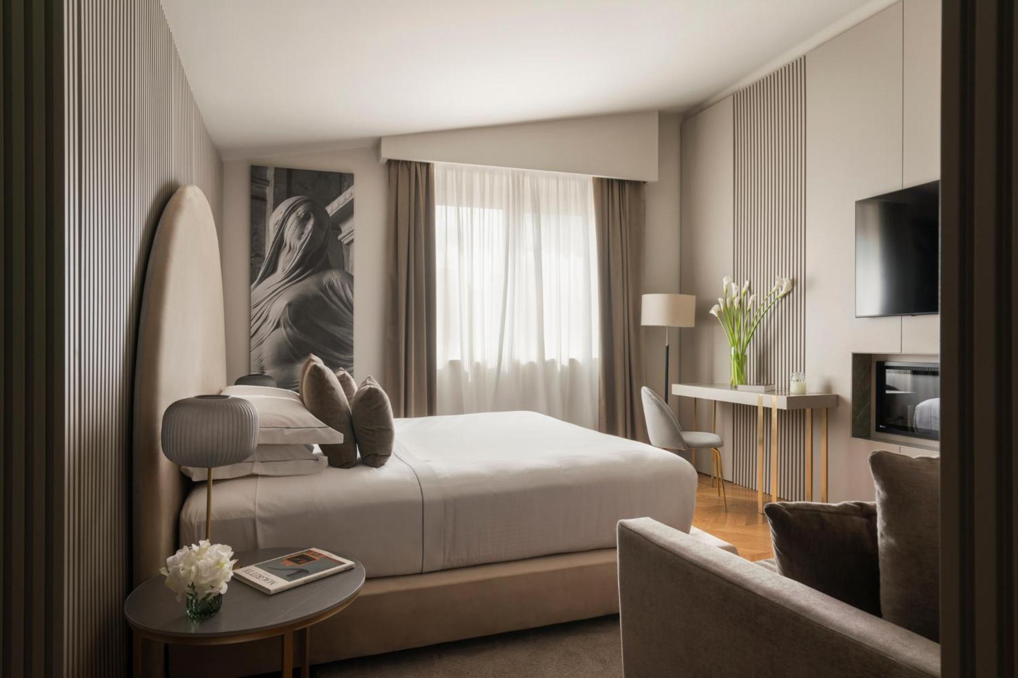 Deluxe Double Room with Terrace