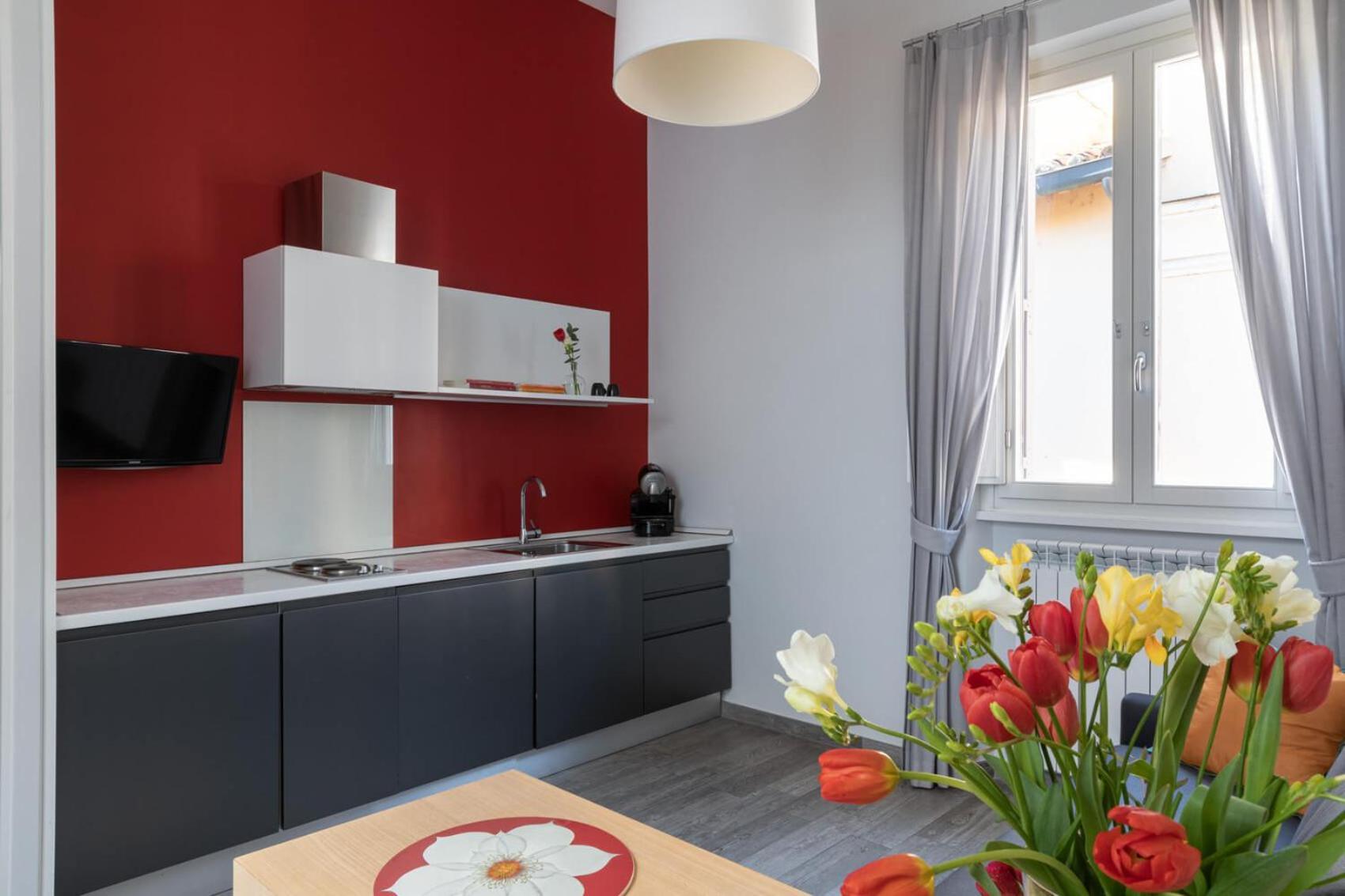 One-Bedroom Deluxe Apartment