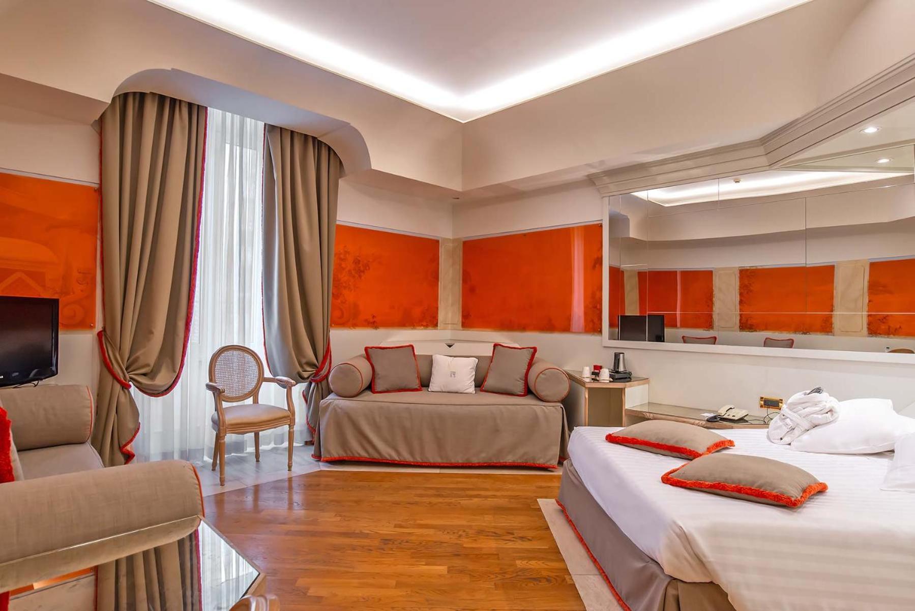 Triple Room