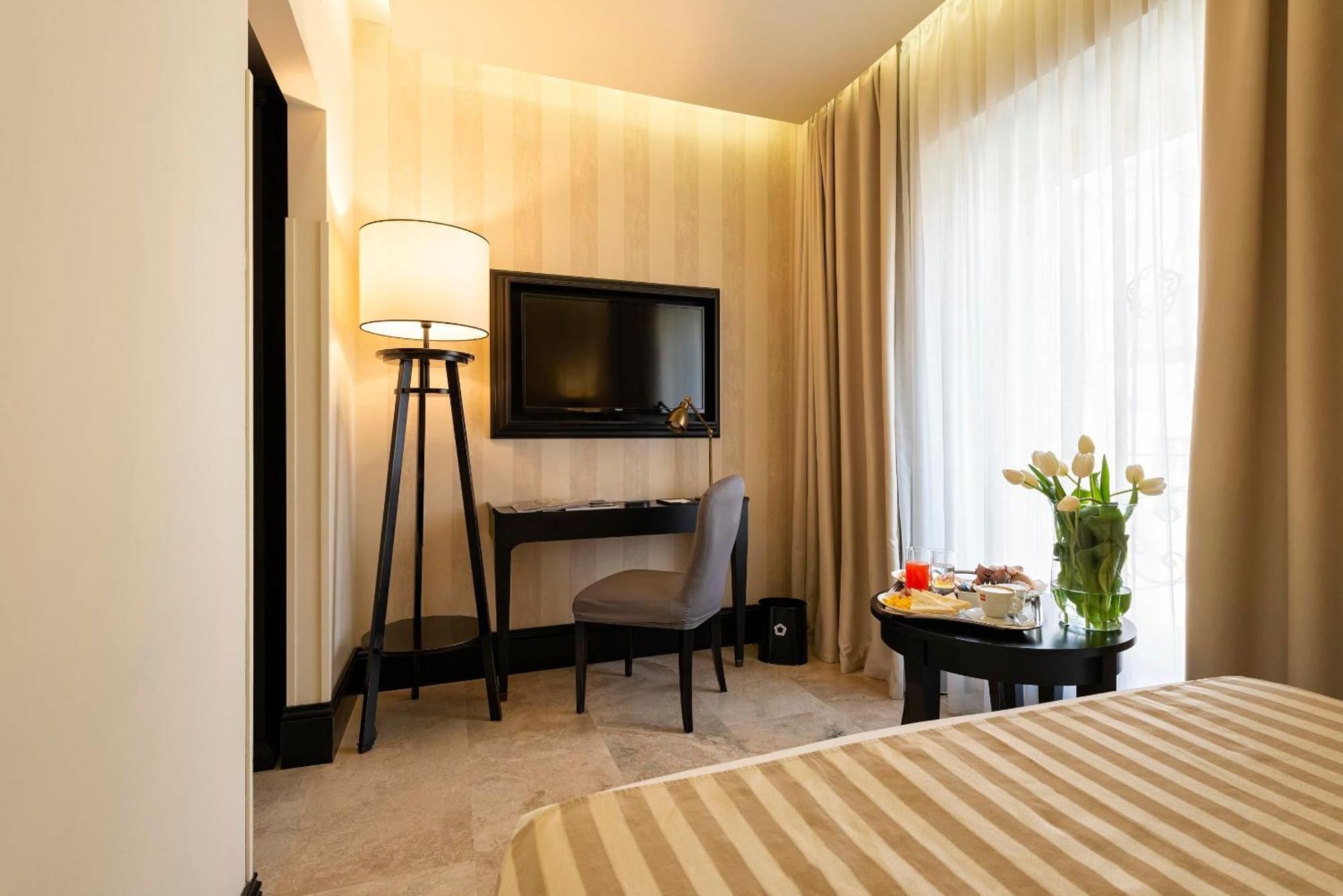 Small Double Room