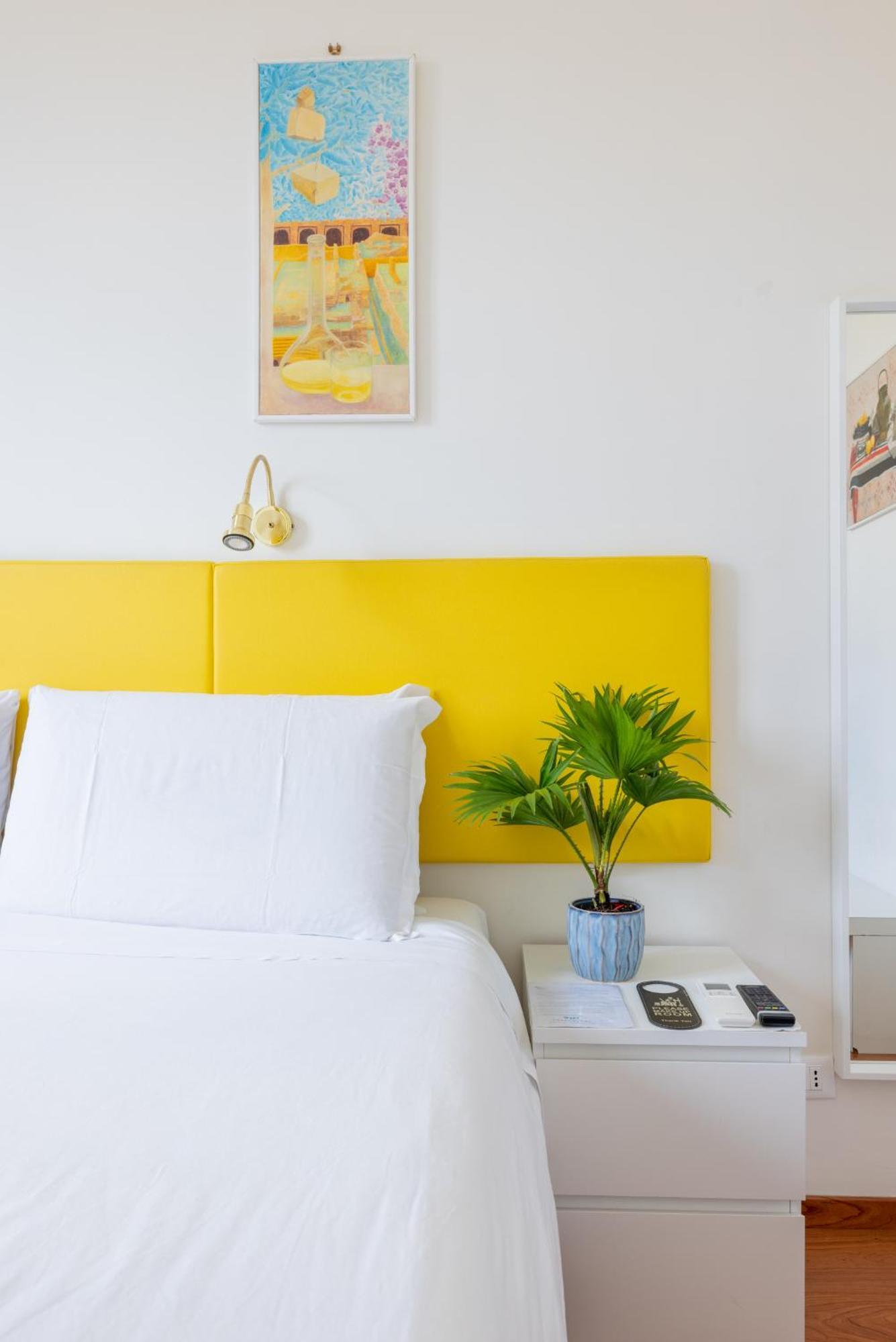 Deluxe Double or Twin Room City View
