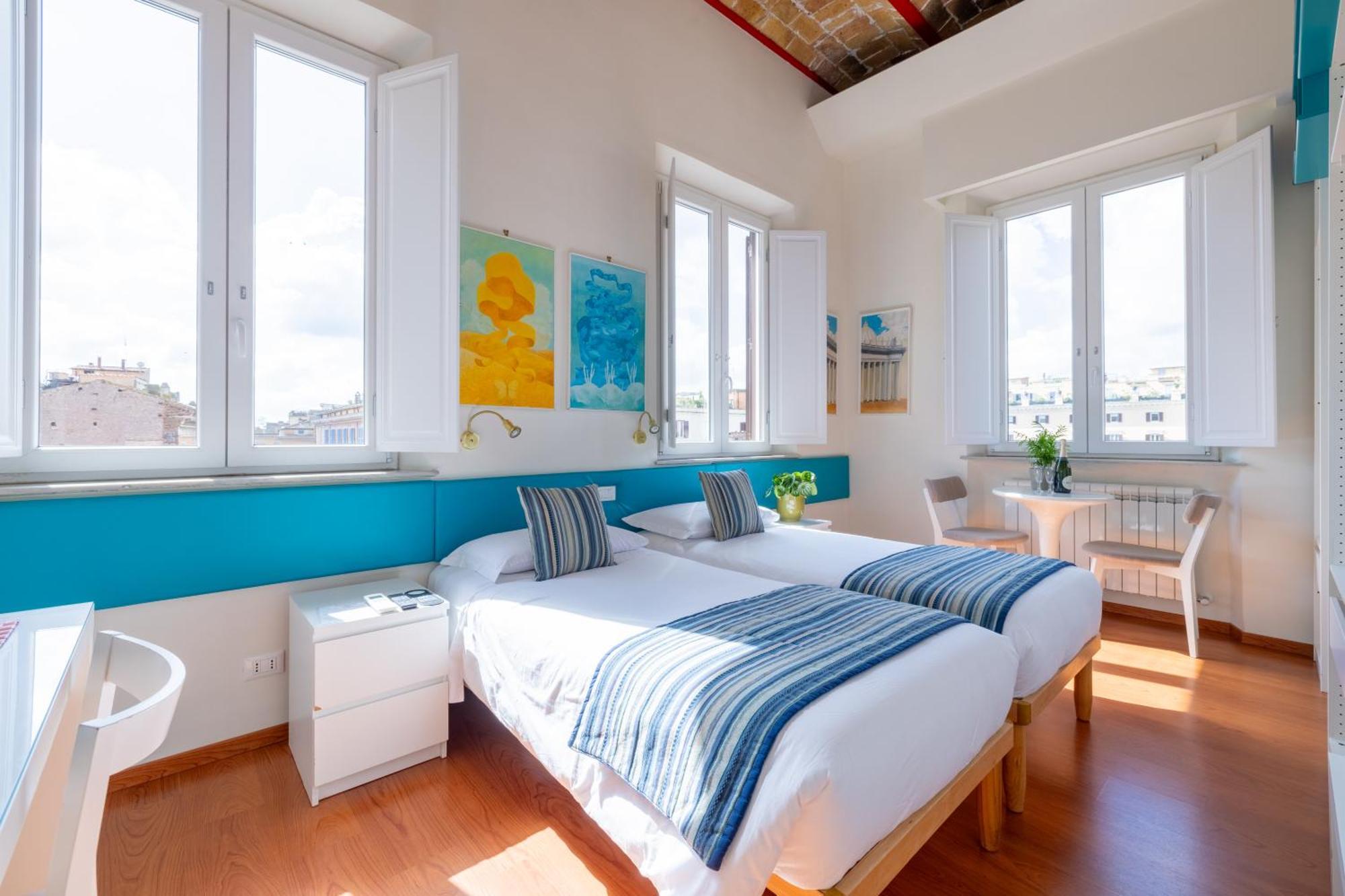 Deluxe Double or Twin Room City View