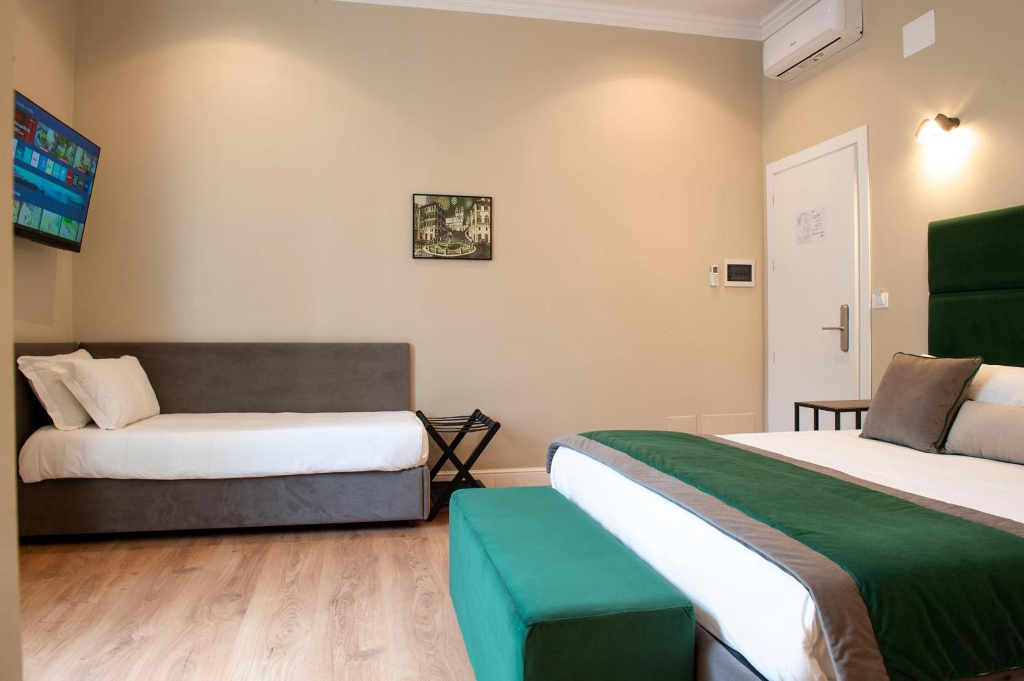 Executive Triple Room