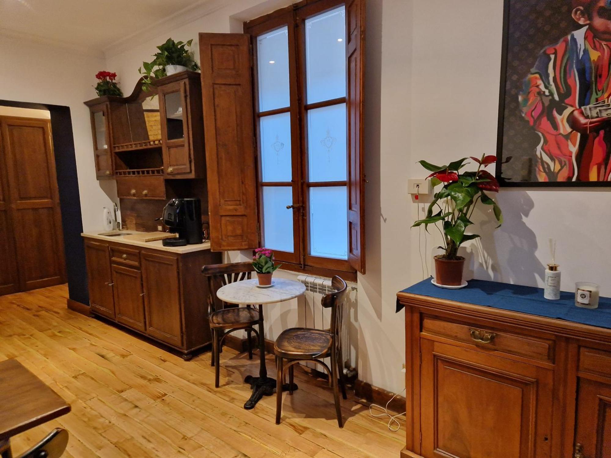 Double Room Private Bathroom