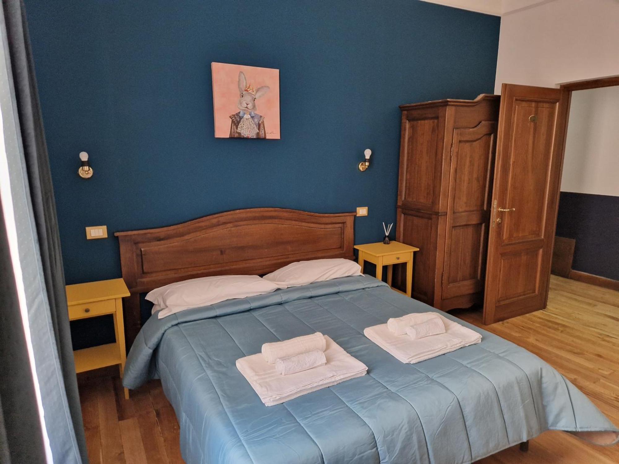 Double Room Private Bathroom