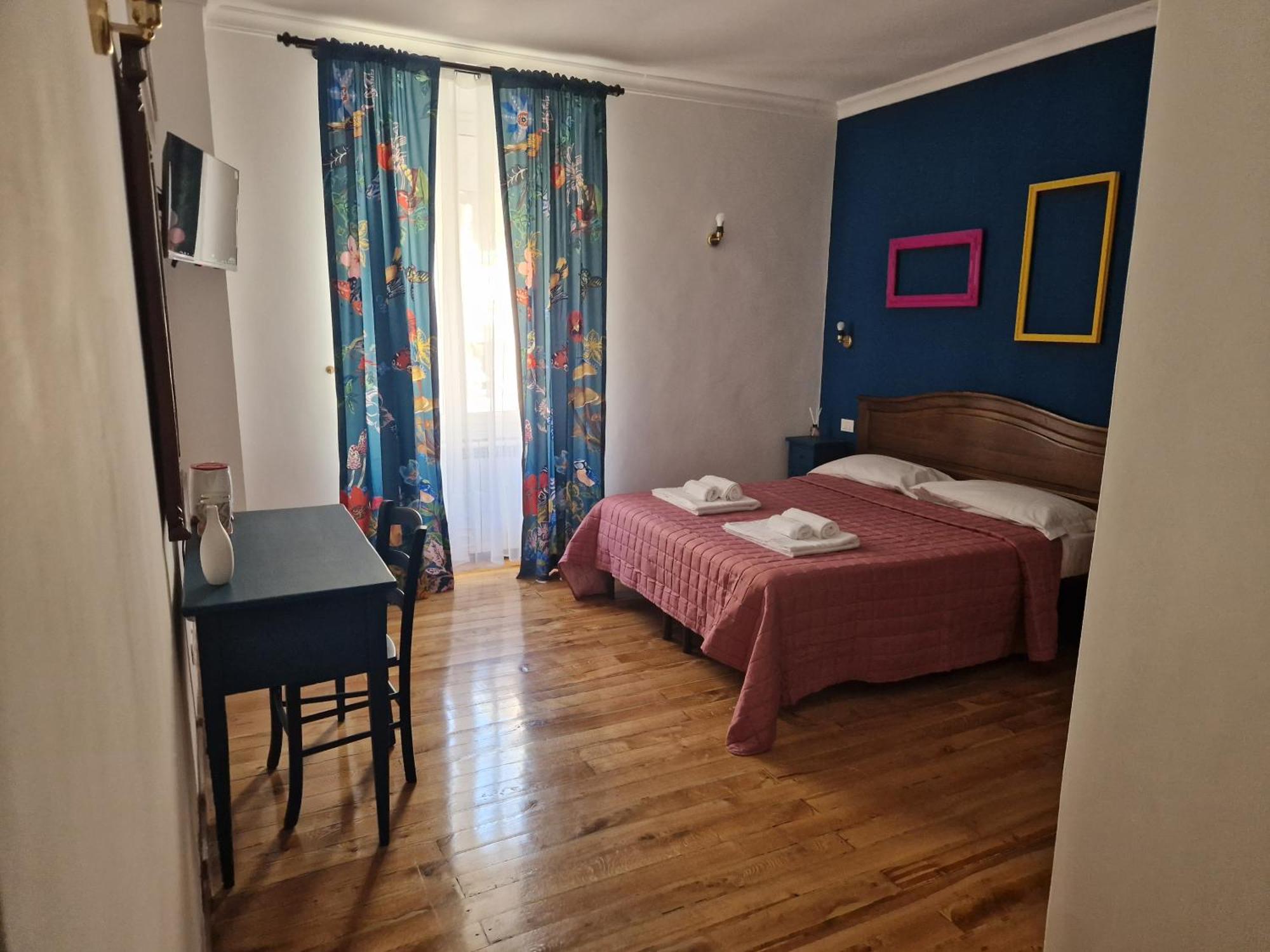 Double Room Private Bathroom