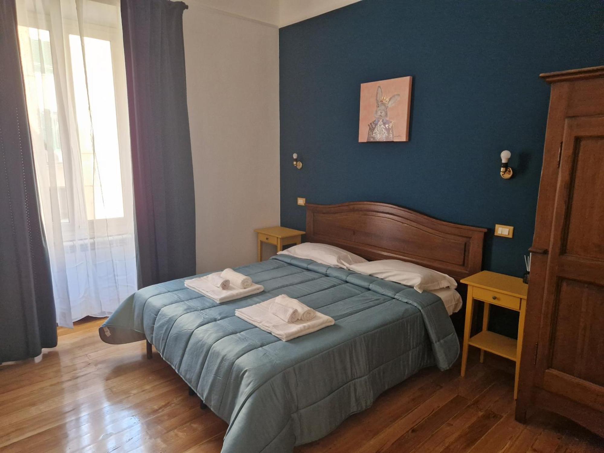 Double Room Private Bathroom