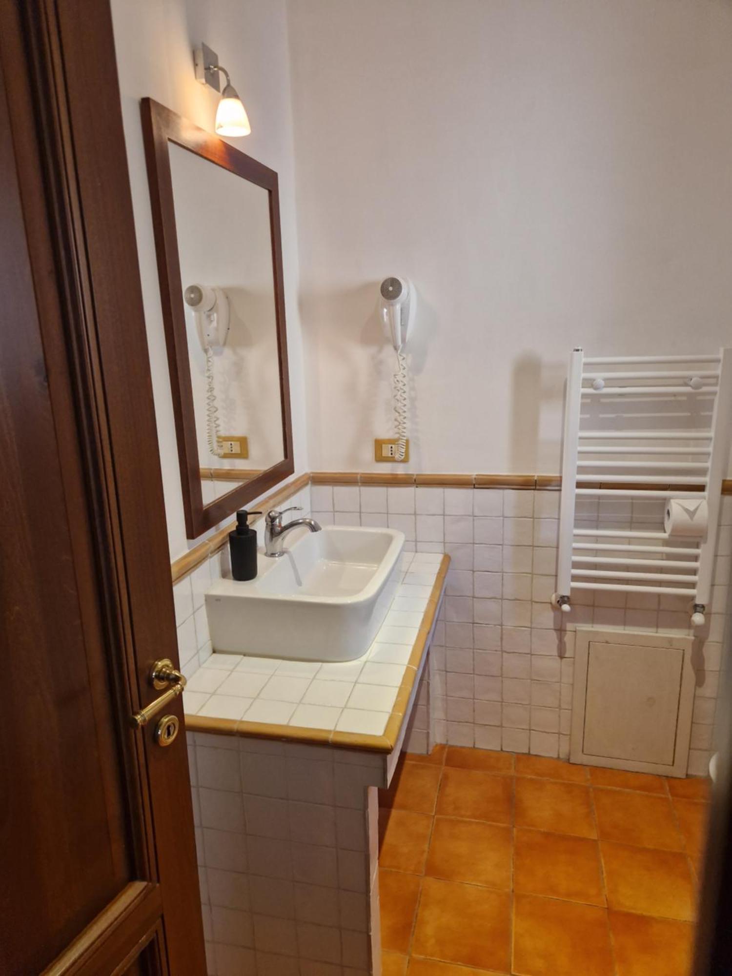 Double Room Private Bathroom