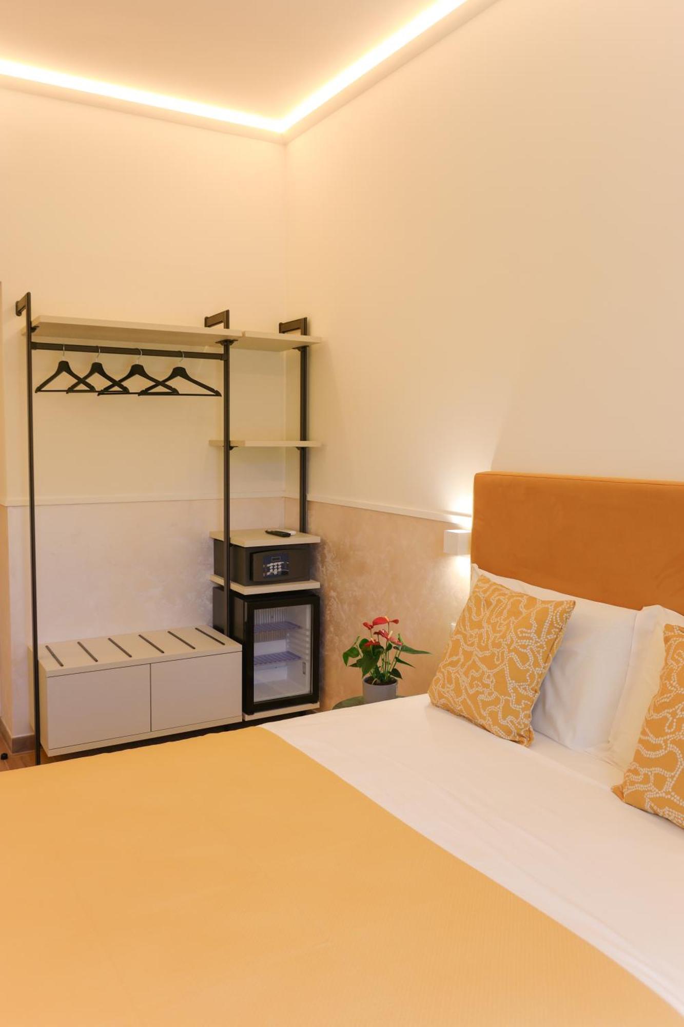 Double Room Ensuite Private Bathroom