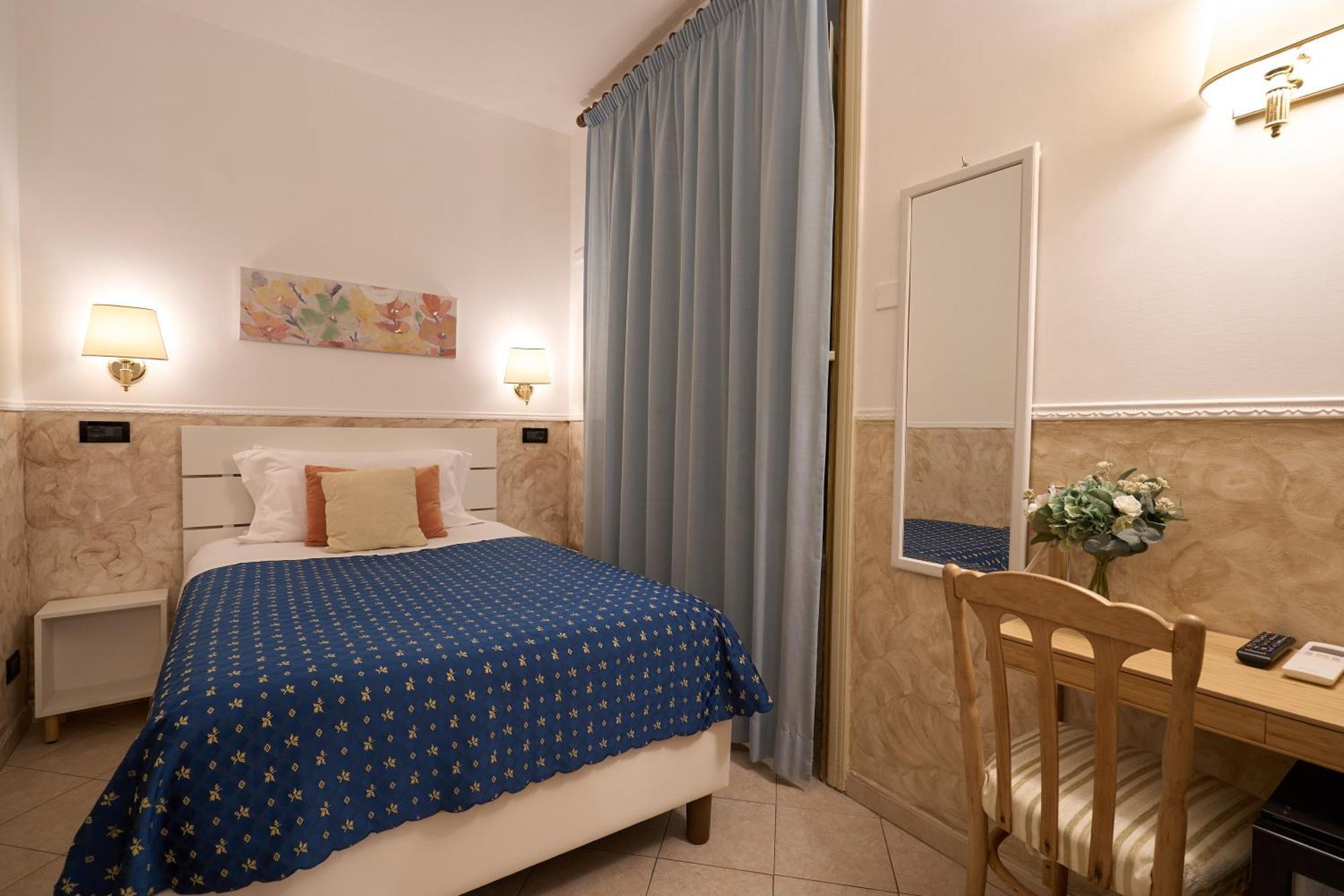 Superior Single Room French Bed