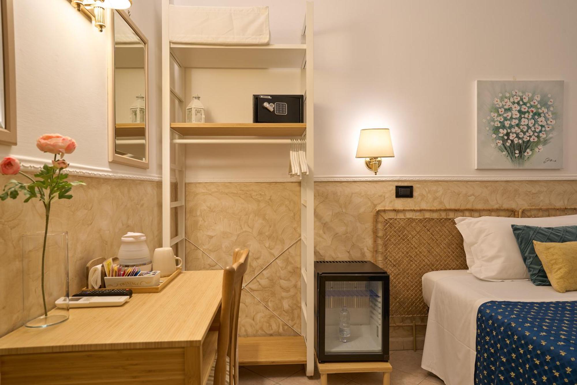 Superior Single Room French Bed