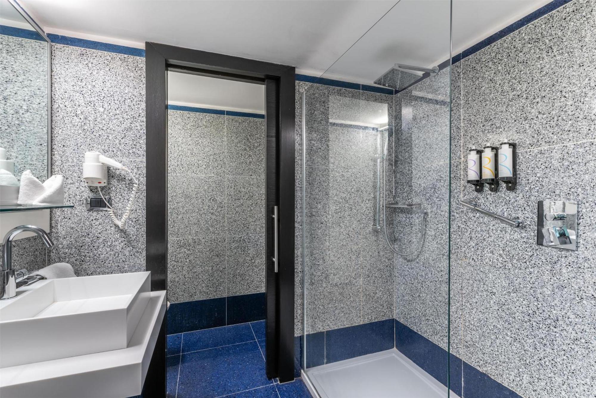 Junior Suite Split Level