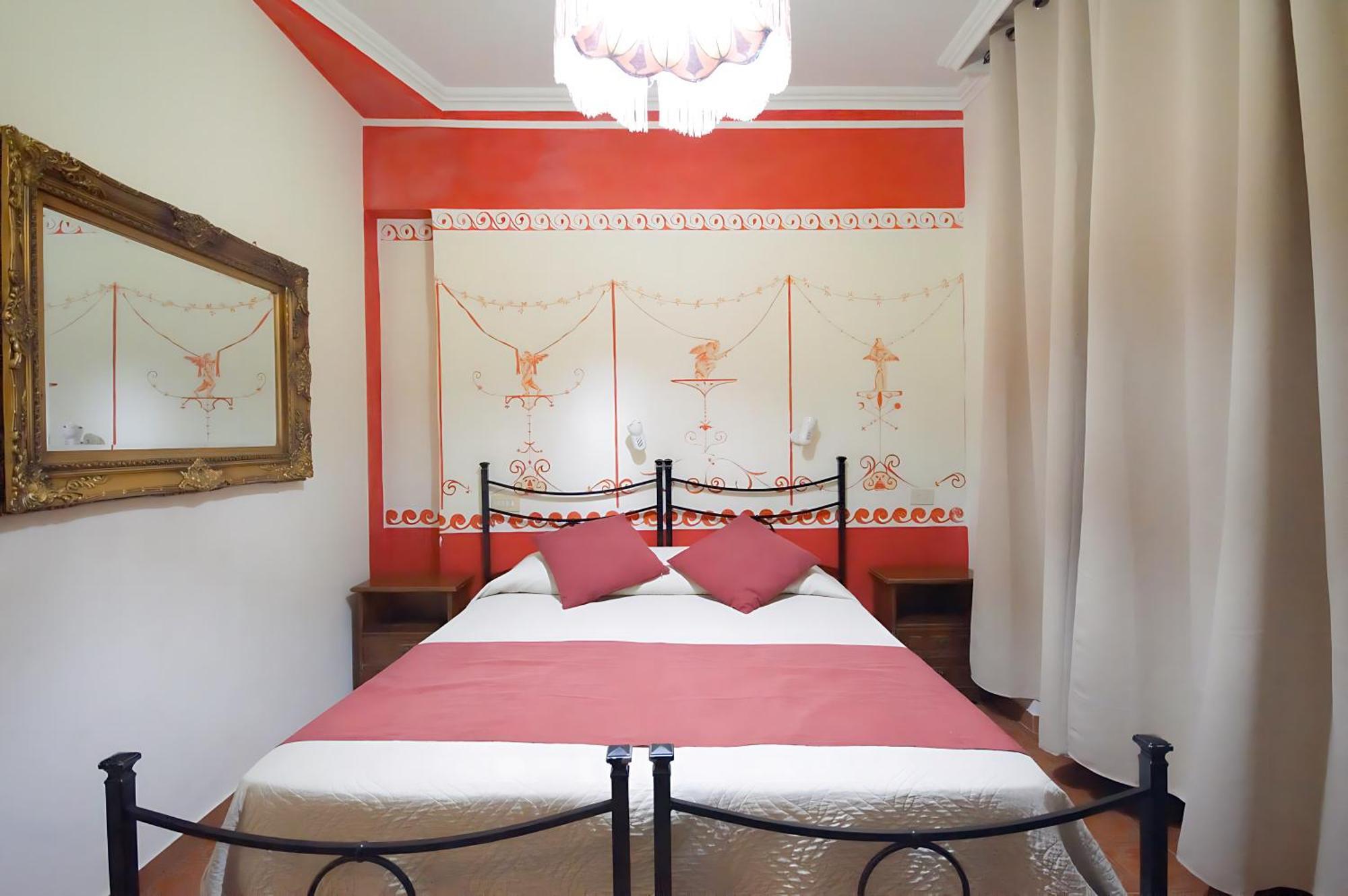 Double or Twin Room Private Bathroom