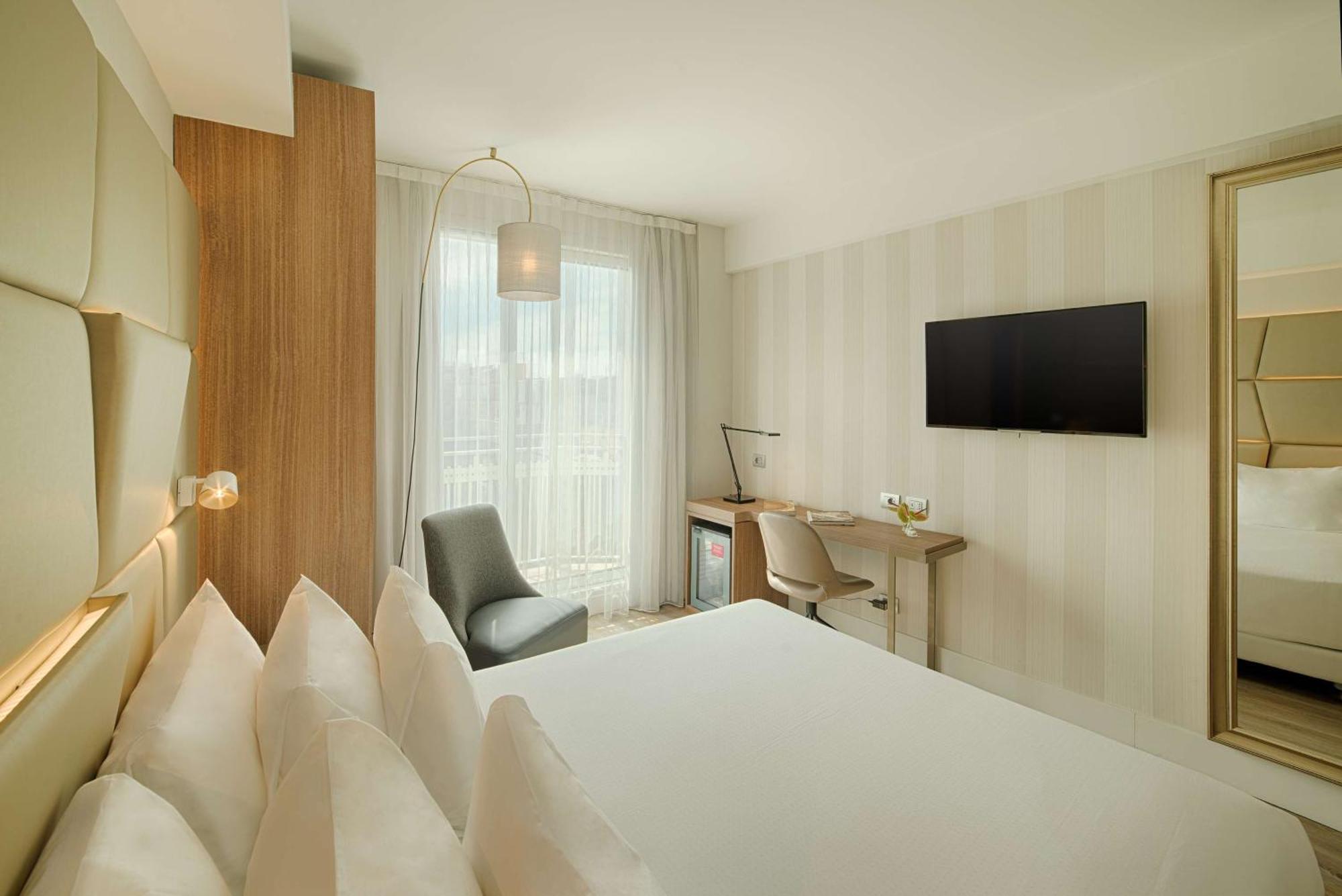 Family Adjoining Room