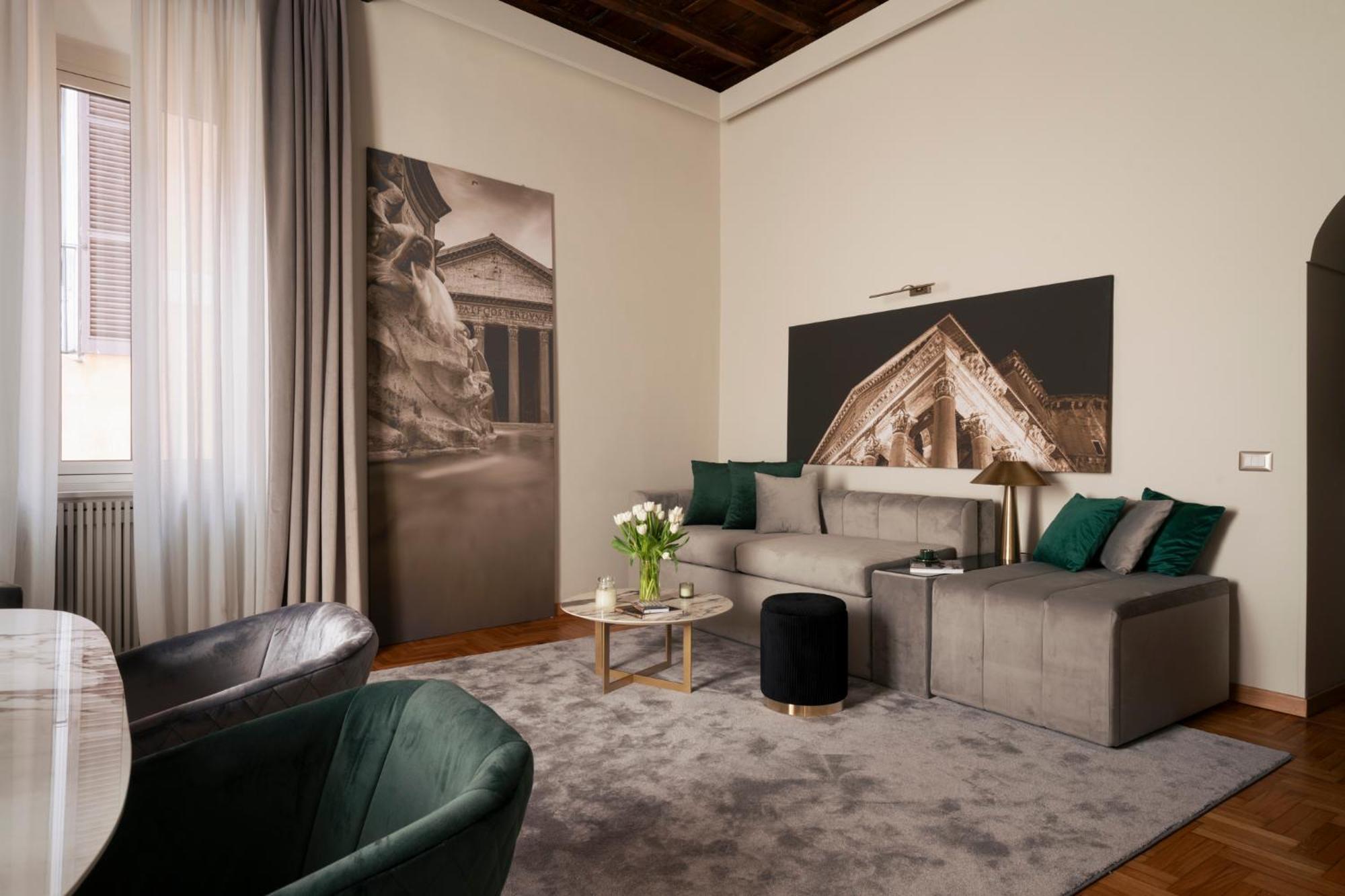 Pantheon View Suite Apartment Separate Building