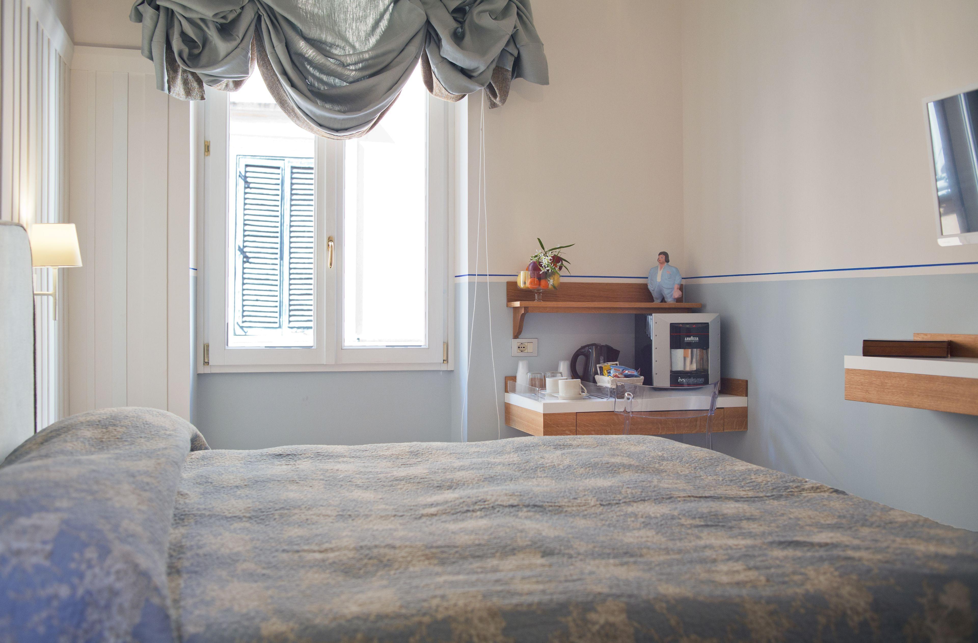 Deluxe Room,1742710052:JPEG