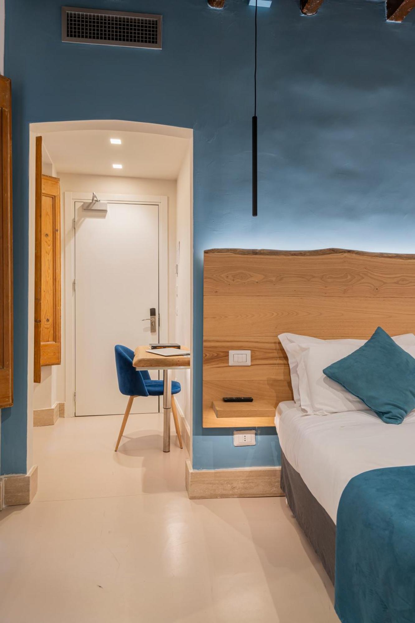 Superior Double or Twin Room,1717184082:JPEG