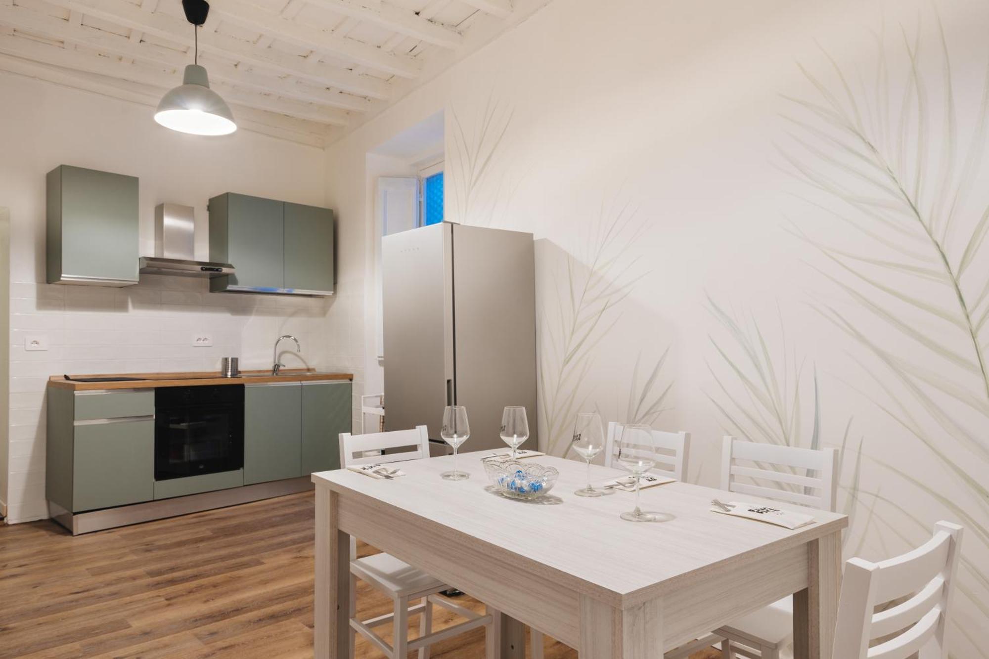 Three-Bedroom Deluxe Apartment