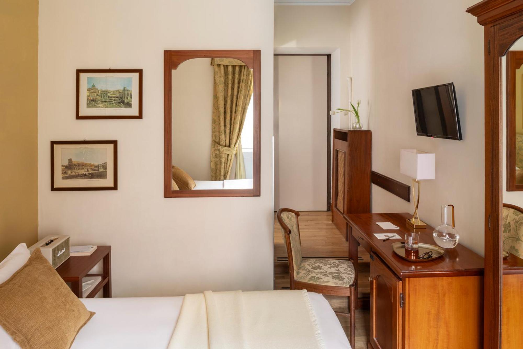 Small Double Room